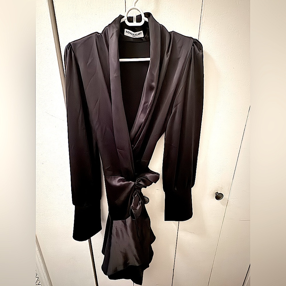 Wrap Dress in Black S - NONchalant Label